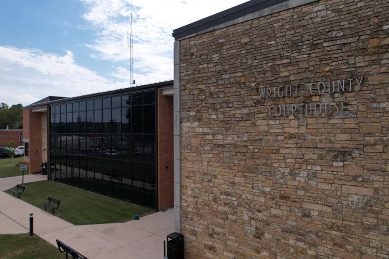 Wright County Courthouse
